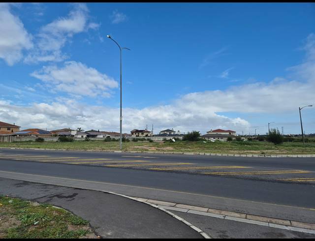 6,776M² VACANT LAND FOR SALE IN HAASENDAL